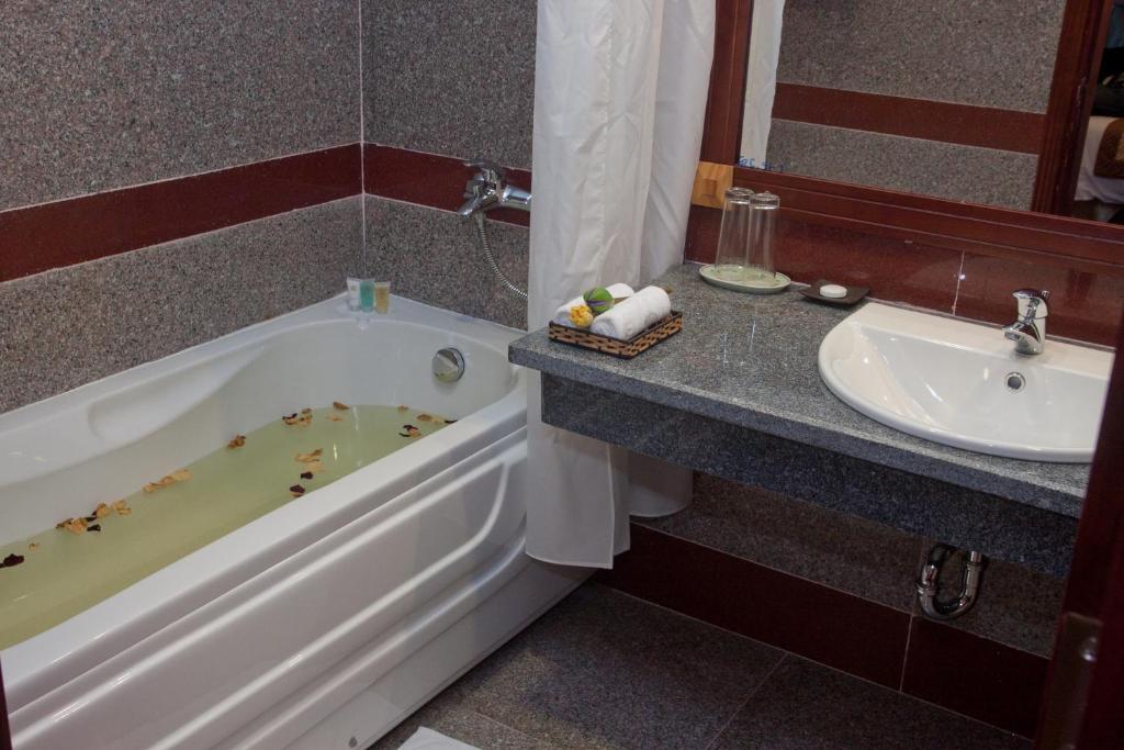 Dlgl - Dung Quat Hotel Quảng Ngãi Quarto foto
